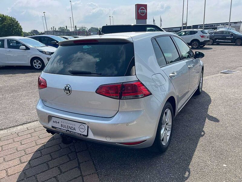 Volkswagen Golf VII Lim. Lounge BMT AHK