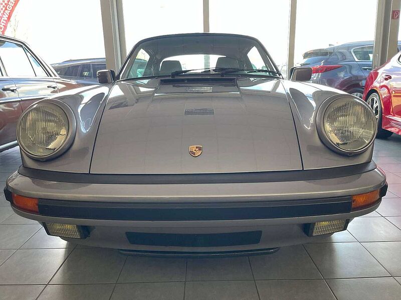 Porsche 911 Carrera  Cabrio Jubi 911