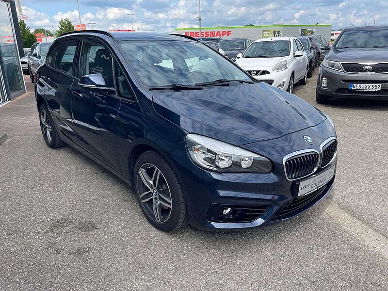 BMW 218 i Active Tourer Aut. Sport Line AHK abnehmbar