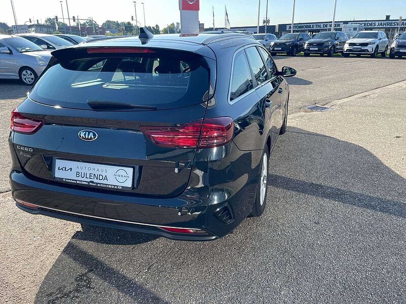 Kia Ceed SW / cee'd SW Ceed SW 1.6 CRDI Vision Komf Drive