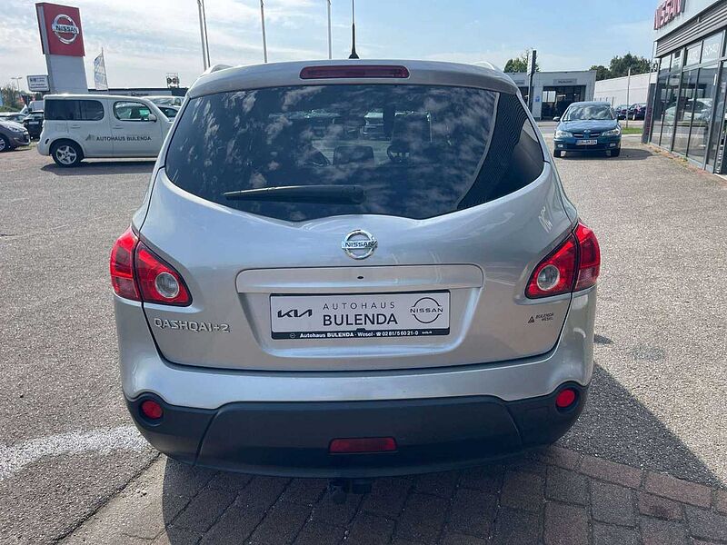 Nissan Qashqai +2 Tekna 7 Sitzer AHK