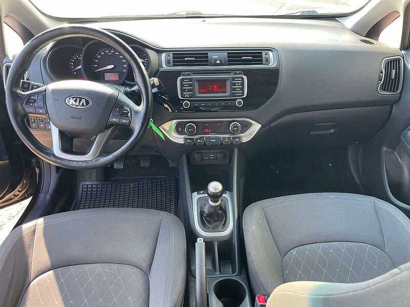 Kia Rio Dream Team Edition