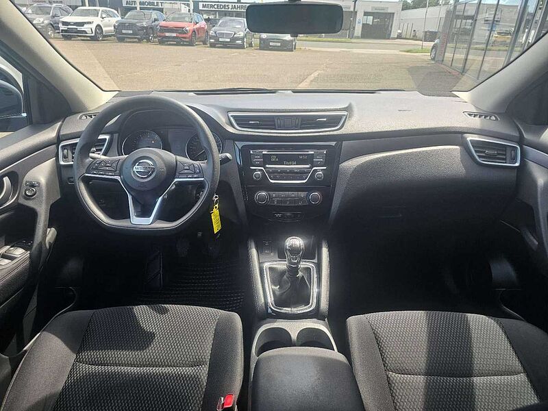 Nissan Qashqai 1.2 Visia