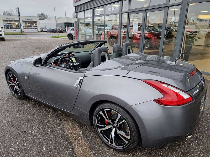 Nissan 370Z Roadster Pack Navi Bose Kamera Automatik