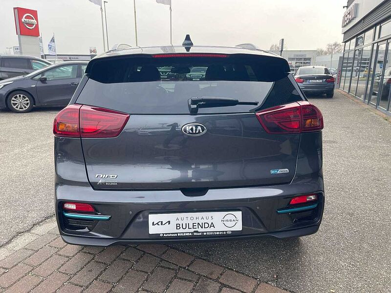 Kia Niro e-Niro 64 kwh Spirit Leder Allwetterreifen