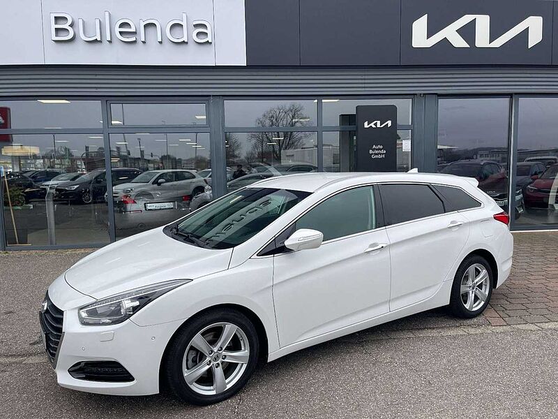 Hyundai i40 CW Automatik Premium AHK NAVI KAMERA MEMORY