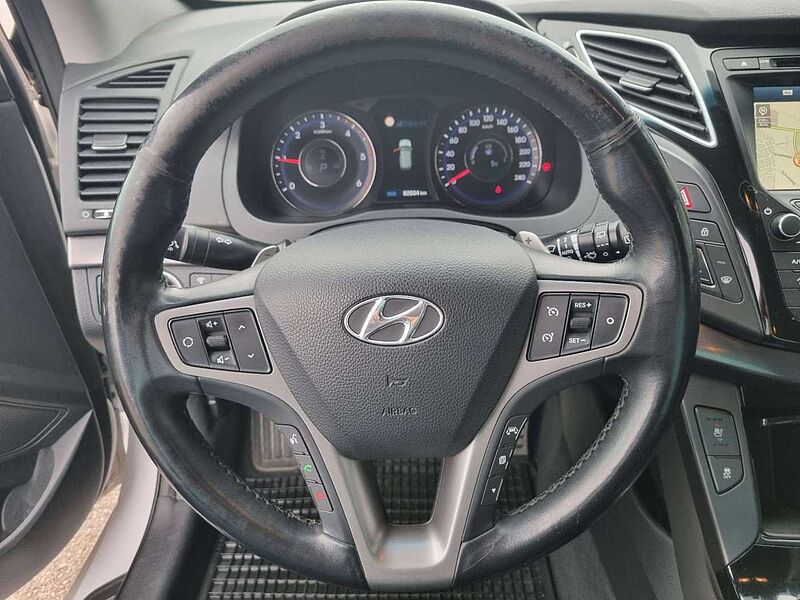 Hyundai i40 CW Automatik Premium AHK NAVI KAMERA MEMORY