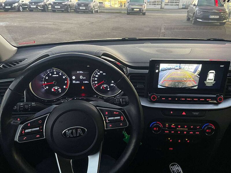 Kia Ceed SW / cee'd SW Vision 1.4 Kamera Navi