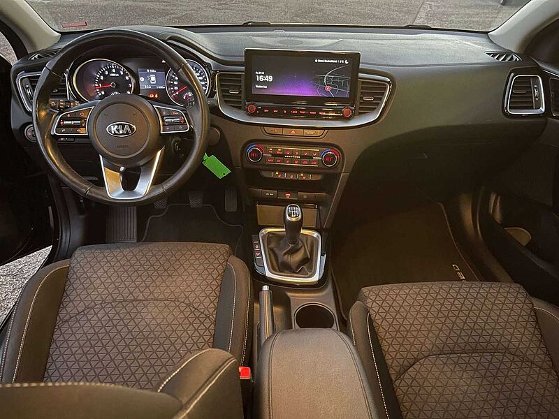 Kia Ceed SW / cee'd SW Vision 1.4 Kamera Navi