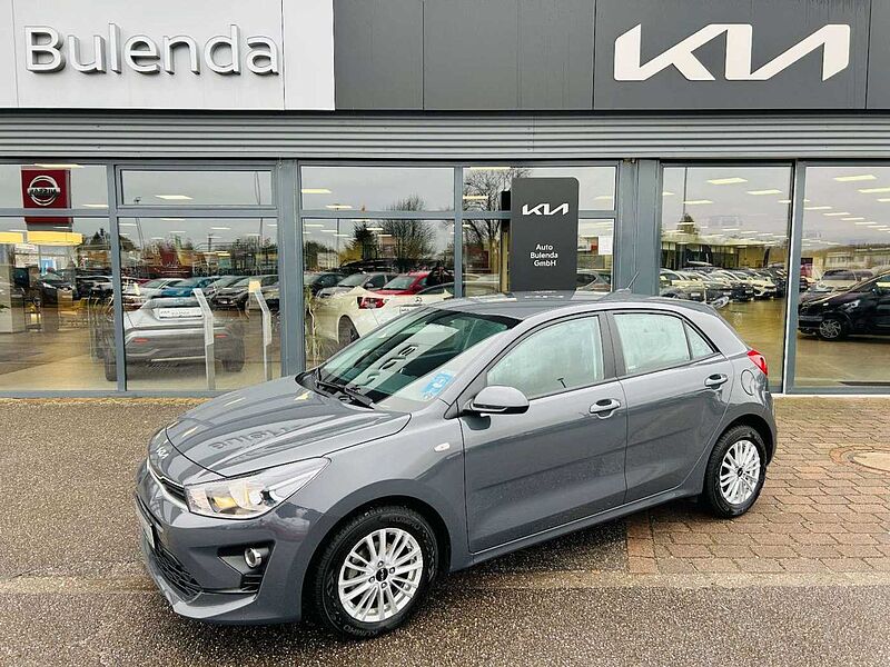 Kia Rio Edition 1.2 Edition 7 Em Sommer-/Winterräder