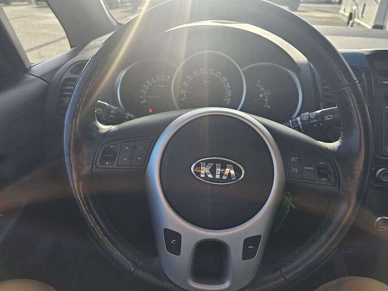 Kia Venga 1.6 Spirit Automatik Temp Lim Navi