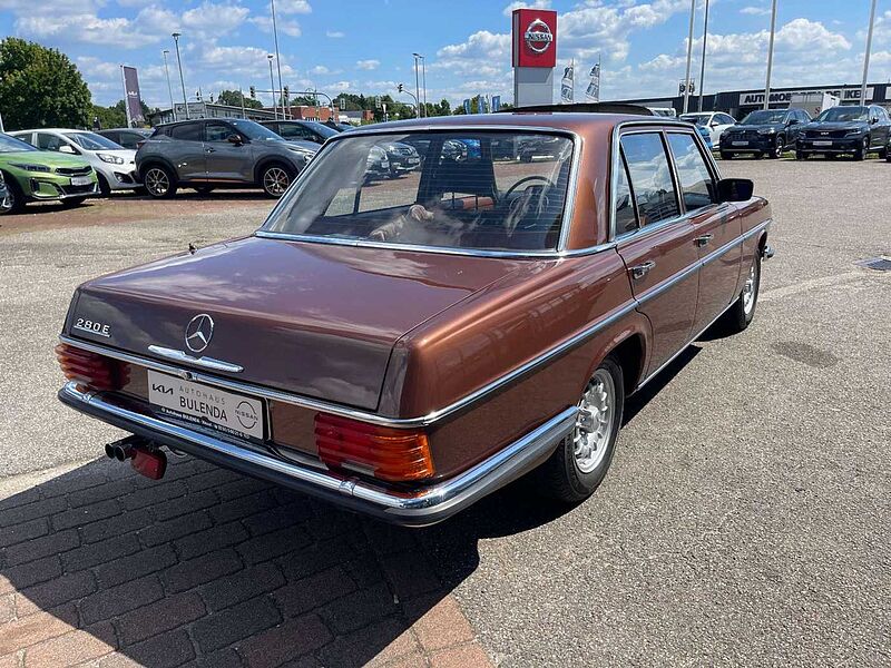 Mercedes-Benz 280